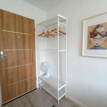 Lemuria Pokój Z łazienką Szkolna Hostel Legnica