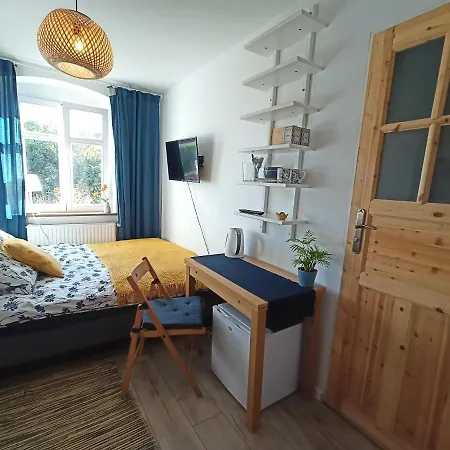 Lemuria Z Lazienka Szkolna