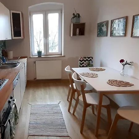 Vandrerhjem Lemuria Z Lazienka Szkolna *