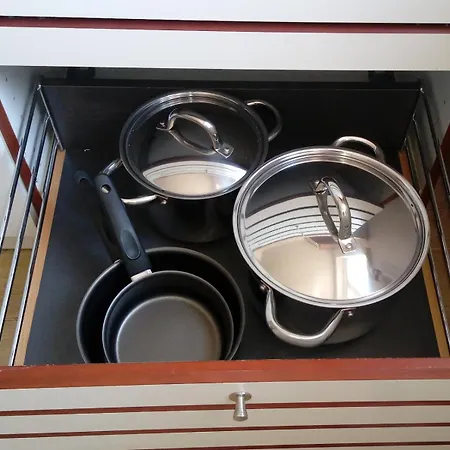 Hostel Lemuria Z Lazienka Szkolna Legnica